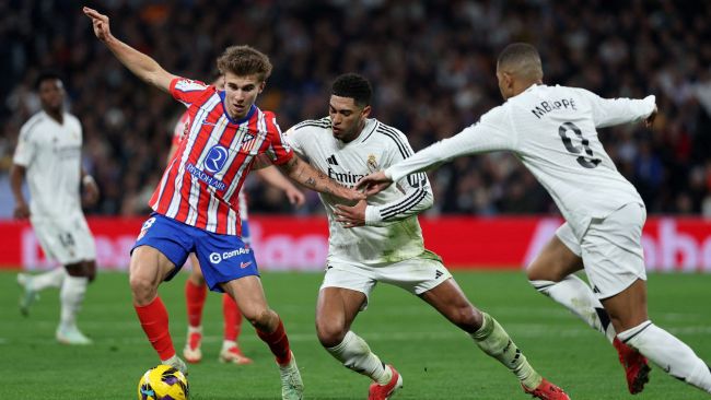 Real Madrid och Atlético de Madrid spelar oavgjort i ännu ett kontroversiellt derby