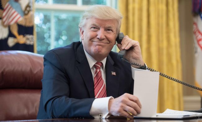 Trump avslöjar att han har pratat med Putin: "Han vill se människor sluta dö"