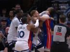 Tränaren som är inblandad i ett stort NBA-bråk är stolt över sina spelare: "Det är inte förhandlingsbara saker i vårt omklädningsrum"