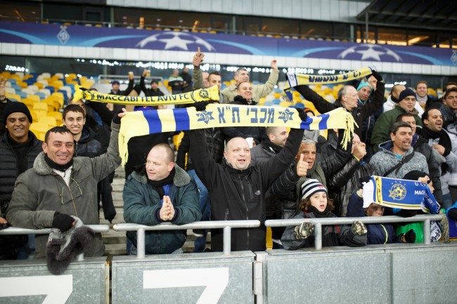 – Politik ska aldrig dras in i fotbollen, säger Maccabi Tel Aviv-chefen