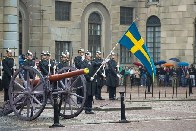 Sverige lovar 1,6 miljarder dollar militärt bistånd till Ukraina i det största paketet hittills