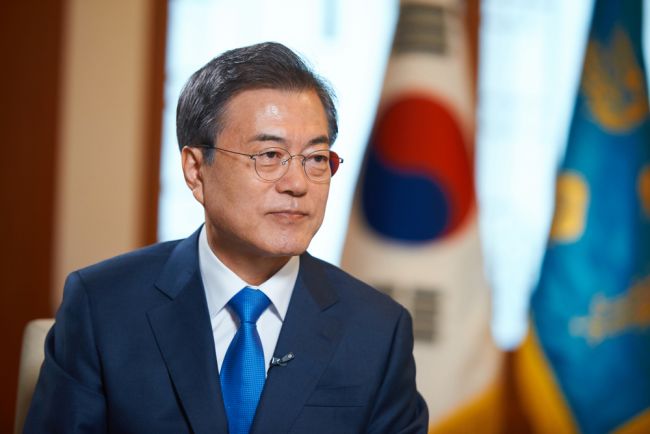 Sydkoreanska åklagare åtalar den tidigare presidenten Moon Jae-in för mutbrott