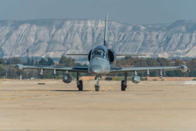 Tjeckien utesluter försäljning av stridsflygplan till Ukraina