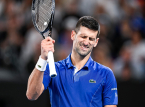Fr&aring;n underdog till historia: Djokovic BED&Ouml;VAR Sinner och s&auml;tter en historisk Australian Open-final mot Alcaraz