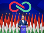 Ungerns Peter Magyar lovar demokratisk omstart efter en jordskredsseger