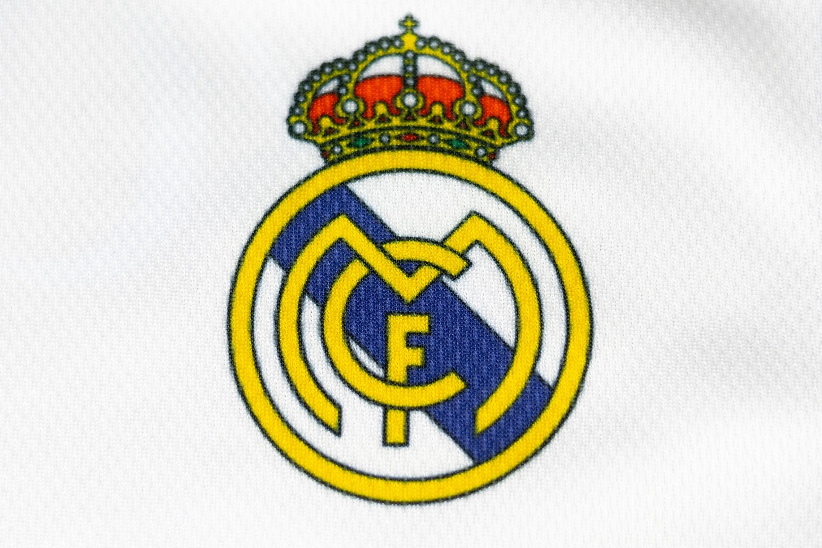 Real Madrid tillkännager officiellt den dyraste övergången i historien: Diomande till 2033