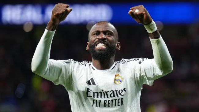 Real Madrid vinner på straffar på Atletis stadion och kommer att möta Arsenal i Champions League-kvartsfinalen