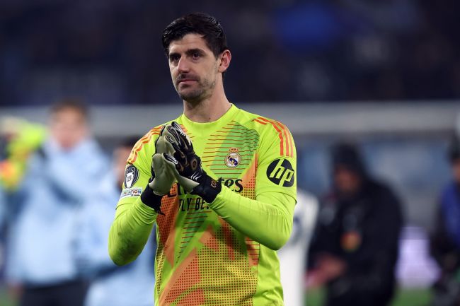 "Att säga att vi saknar Ancelotti vore respektlöst mot Xabi": Courtois säger att ryktena är osanna
