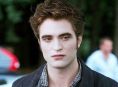 Robert Pattinson reflekterar &ouml;ver Twilight 20 &aring;r senare