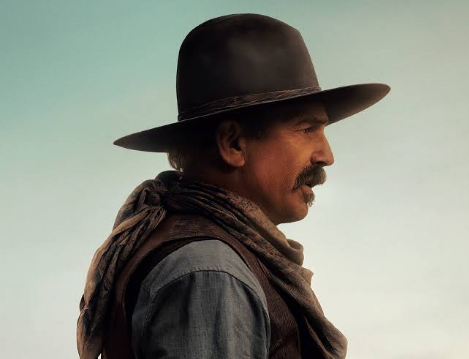 Stephen King är förbannad över att folk finner glädje i att se Kevin Costners westernfilm floppa på biograferna