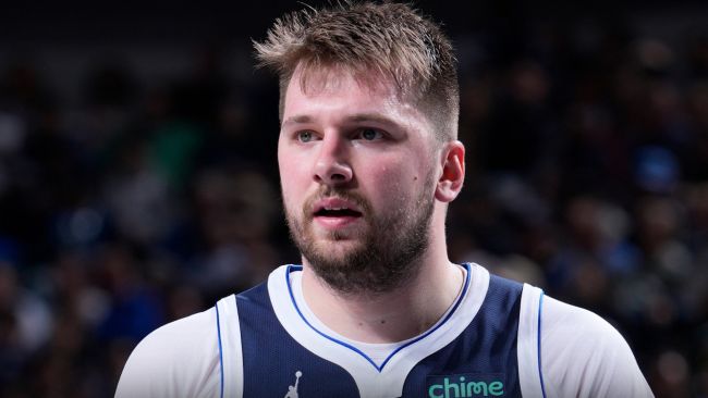 Luka Dončić tackar sina fans och staden Dallas, men utelämnar att nämna laget