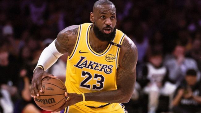 LeBron James kan göra sin debut i sin rekordbrytande 23:e NBA-säsong den här veckan