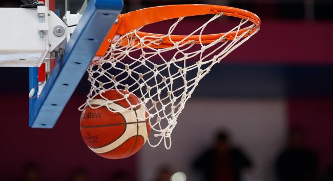 NBA:s grundserie avslutas denna helg: lagen kvalificerade sig och elimineras till slutspel och play-in, nuvarande bracket
