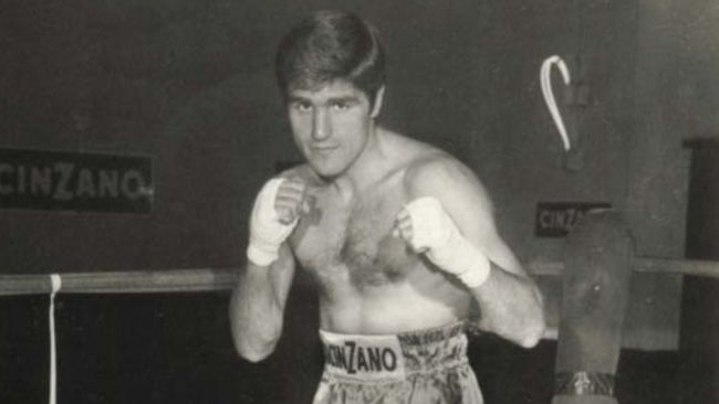 Den italienska boxningslegenden Nino Benvenuti har avlidit i en ålder av 87 år