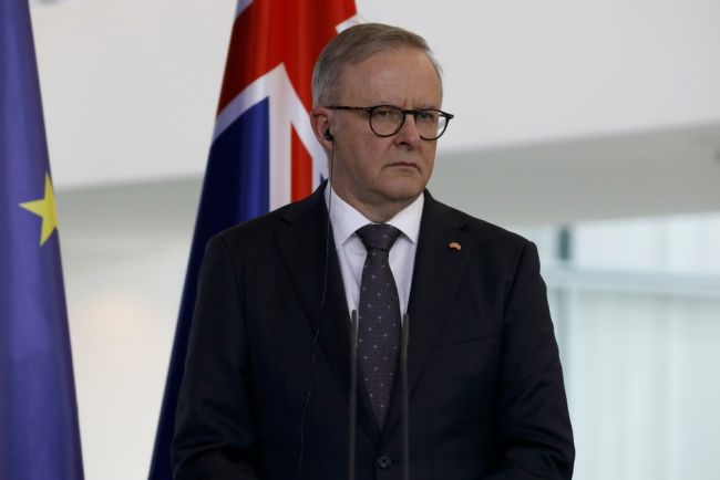Australien stöder USA:s attacker men uppmanar till diplomati med Iran