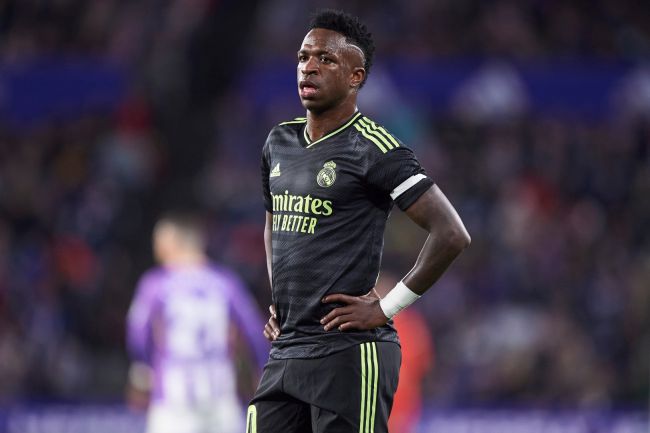 Carlo Ancelotti svarar om Vinícius framtid: "Han väljer ära"