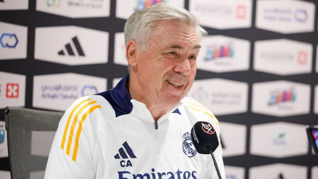 Ancelotti försvarar Vinícius och tycker att hans två matcher långa avstängning är orättvis: "Vi är glada över Vinicius i alla aspekter"