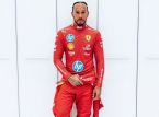 Lewis Hamilton ses köra Ferrari för första gången