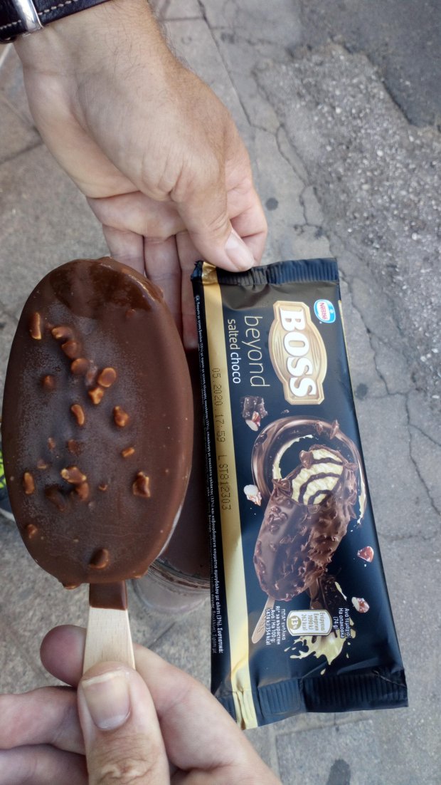 Måndagsglassen! - Boss beyond salted choco