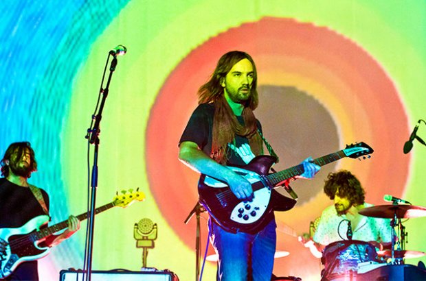 Jerry Folk, Tame Impala och Beach House