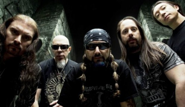 Jag ska ha Marathon där Dream Theater ska spelas.