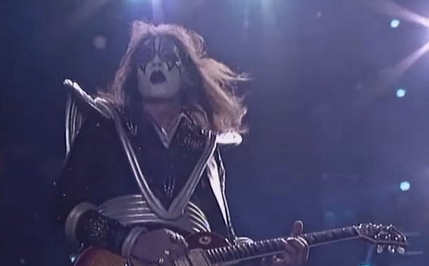 Men nu får väl 2025 för h-e ändå ge sig?