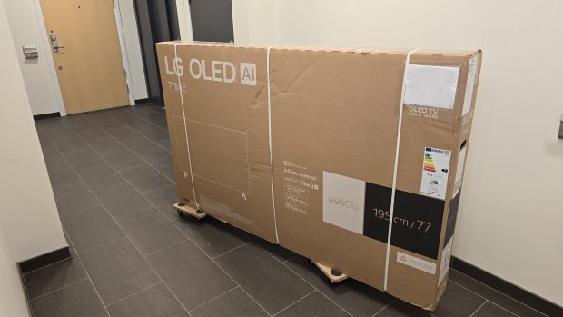 Äntligen är LG B4 77" OLED hemma
