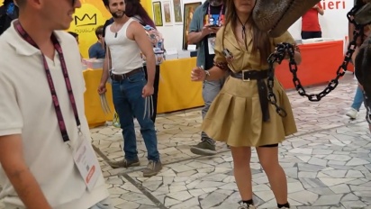 Comicon Napoli 25 - Människor & Cosplay Reel